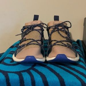 Arkyn Adidas Running Shoes Size 7